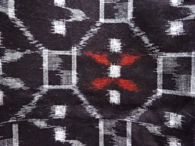  アンティーク　木綿本場久留米絣蜀江に抽象模様単衣着物